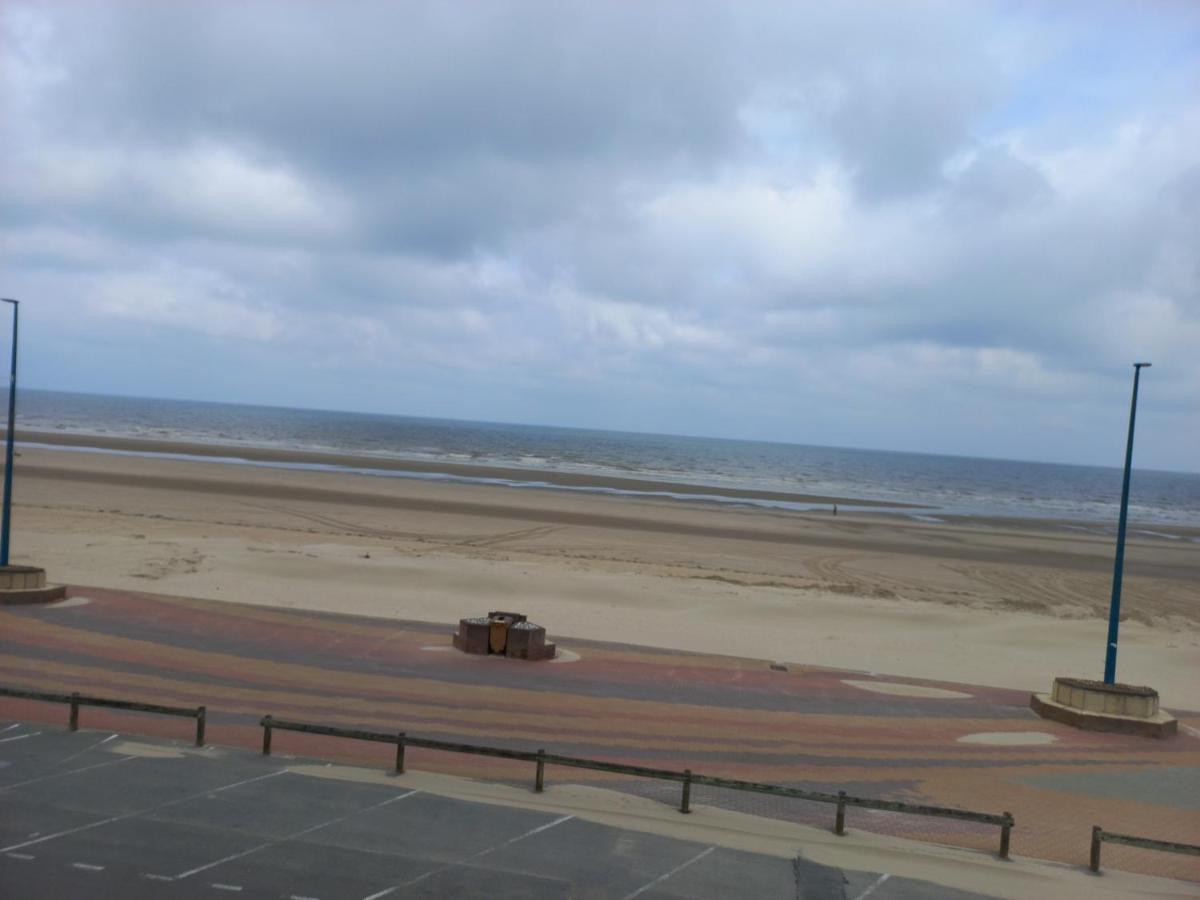 Appartement Bray-Dunes, 3 Pieces, 4 Personnes - Fr-1-661-2 Exterior foto